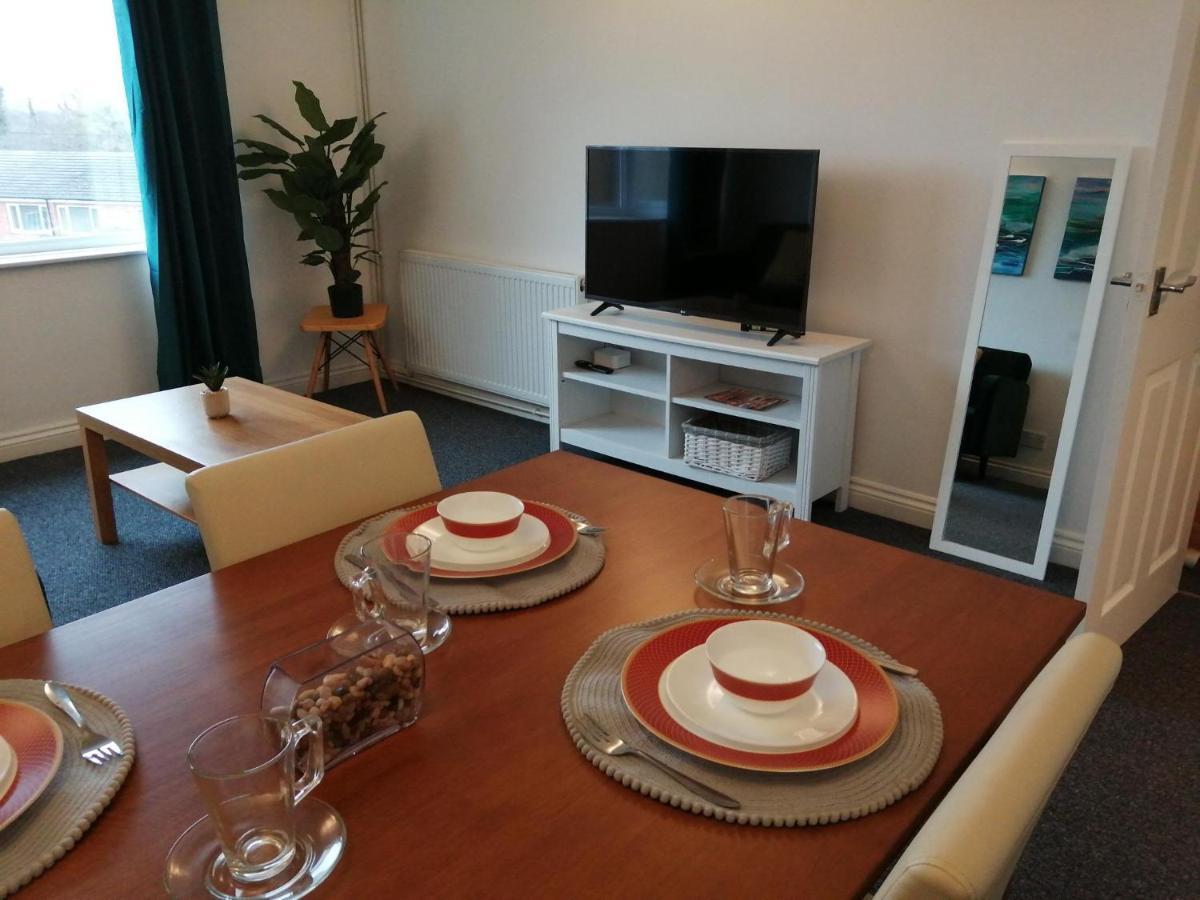 The Hillside Apartment - King'S Norton Birmingham Eksteriør billede
