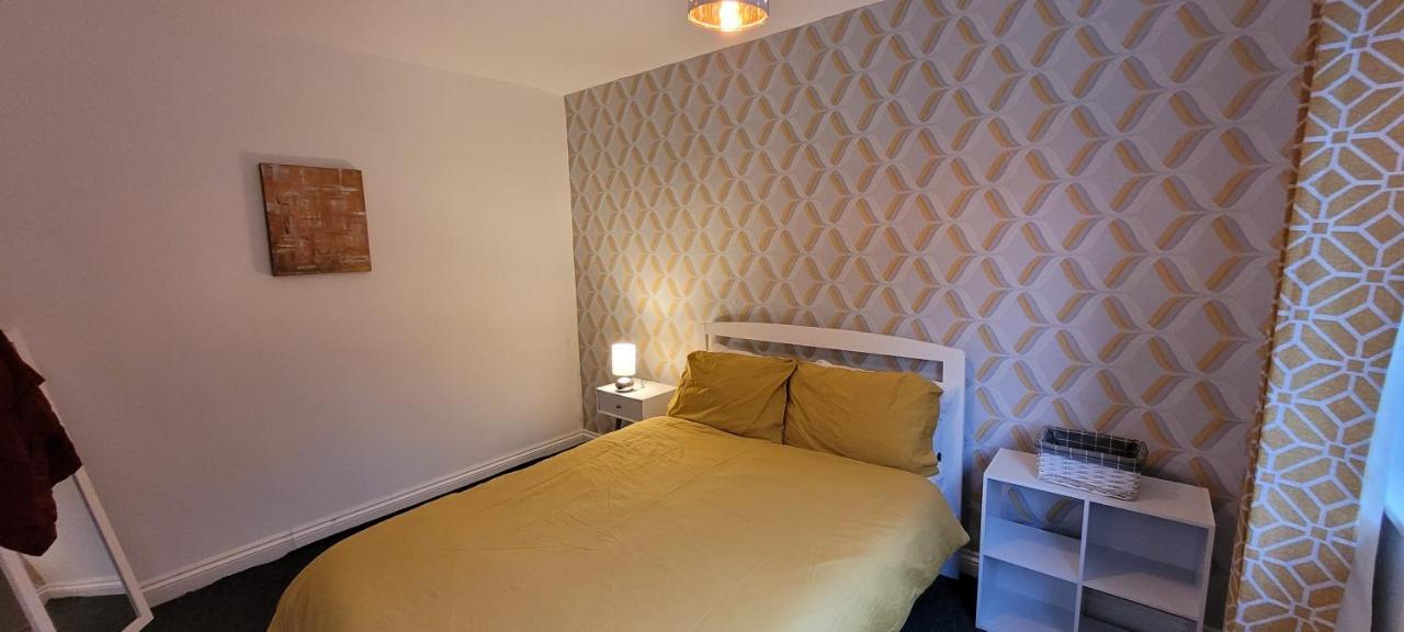 The Hillside Apartment - King'S Norton Birmingham Eksteriør billede