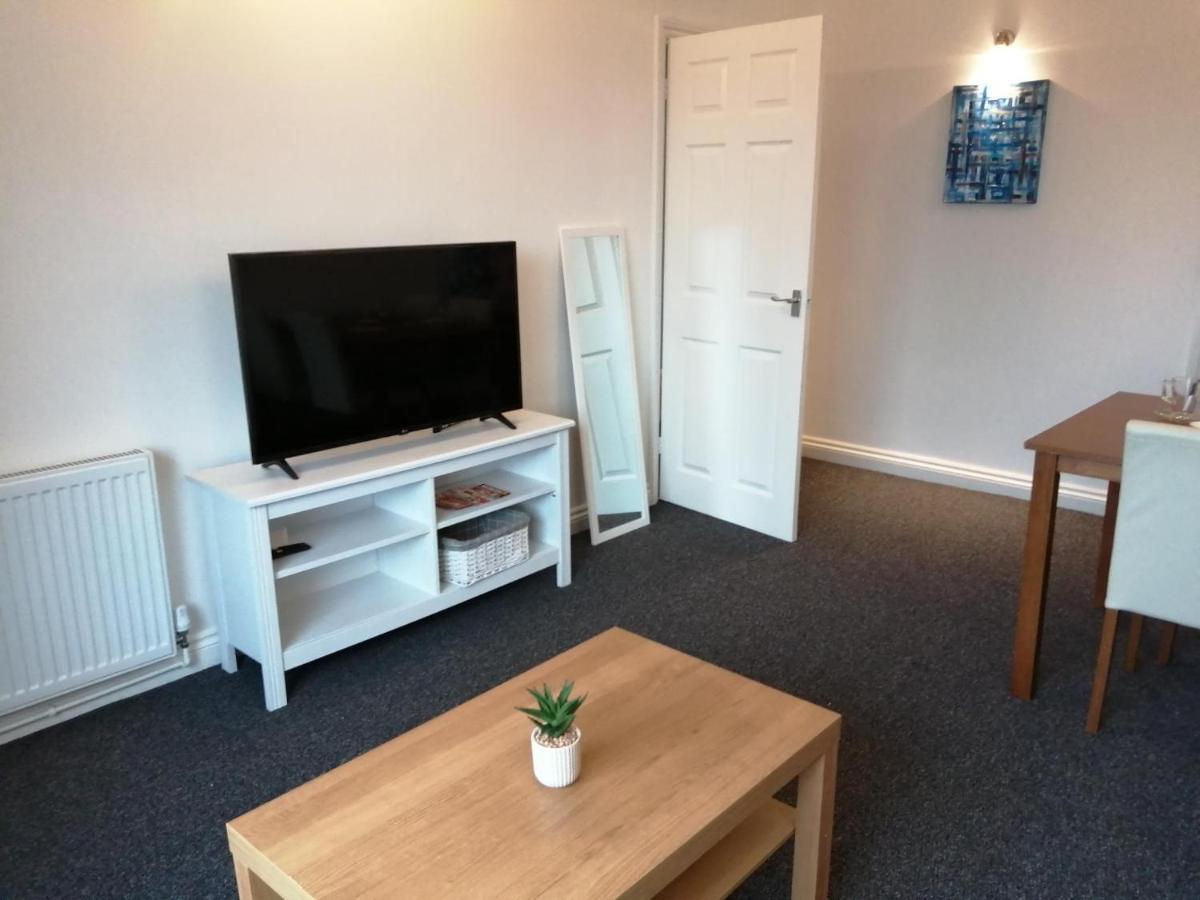 The Hillside Apartment - King'S Norton Birmingham Eksteriør billede